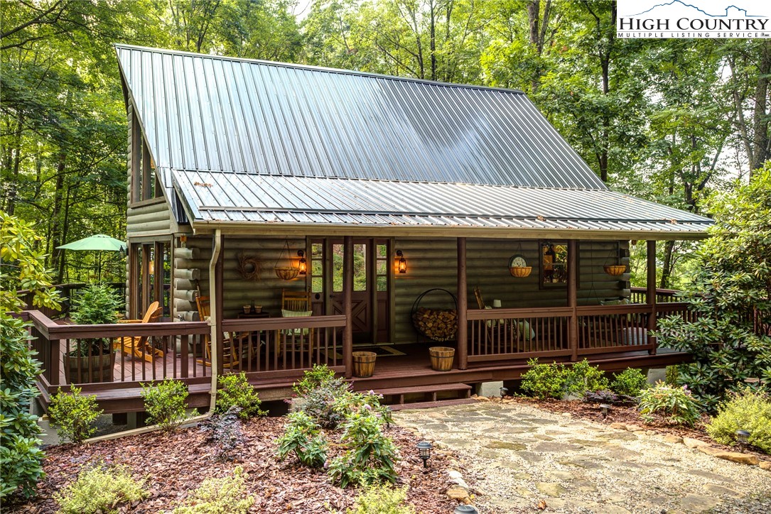 1941 Bell Mountain Road