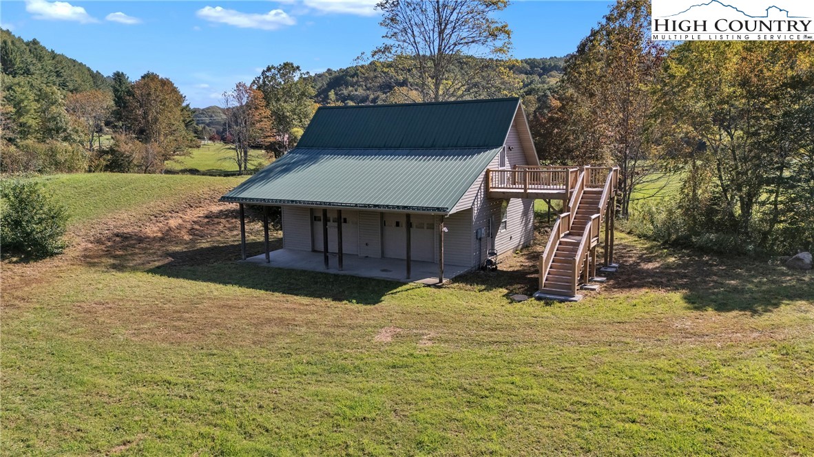 1946 River Breeze Drive