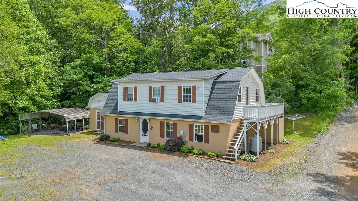 195 Trinity Lane