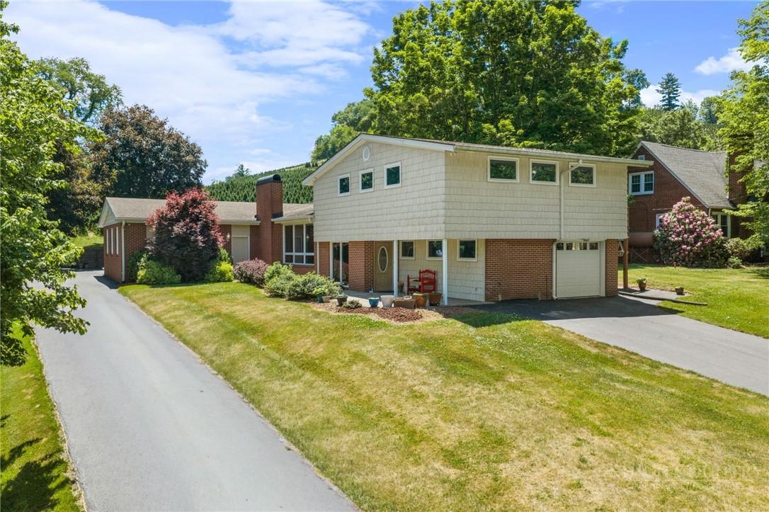 201 E Buck Mountain Road