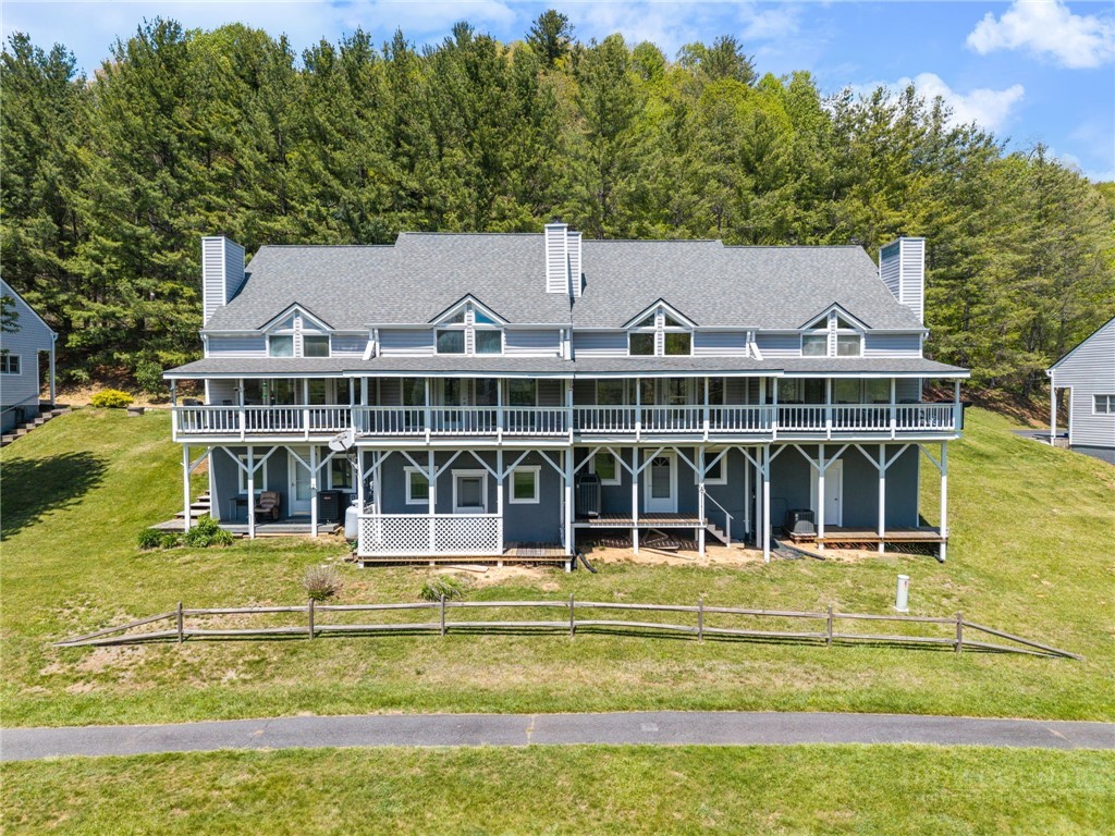 206 Mountain Club Drive E3
