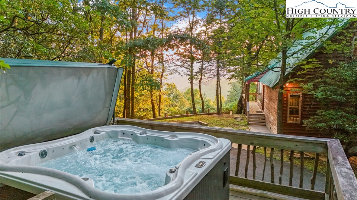 2095 Elk Ridge Road