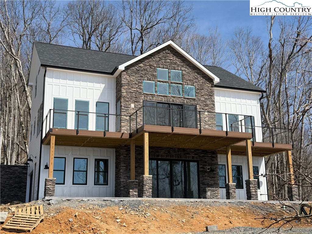 2120 ELK CREEK MOUNTAIN Parkway