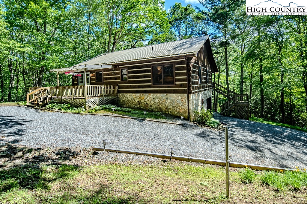 214 Deer Ridge Road