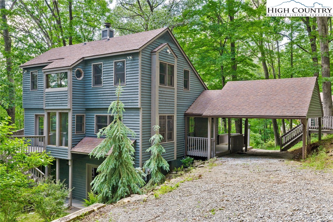 216 Cane Road
