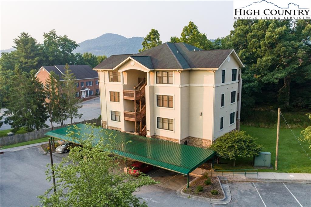 MLS 232133 216 Dale Street 302, Boone, NC 28607