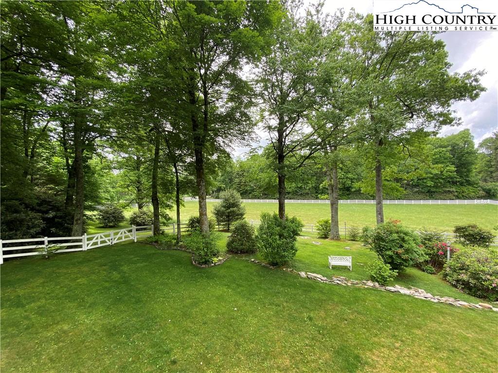 MLS 230962 218 Countryside Lane Lane, Blowing Rock, NC 28605