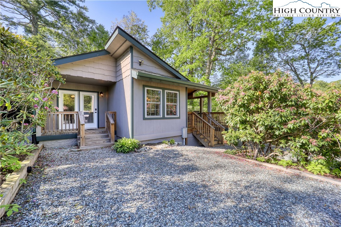 219 Black Pine Road
