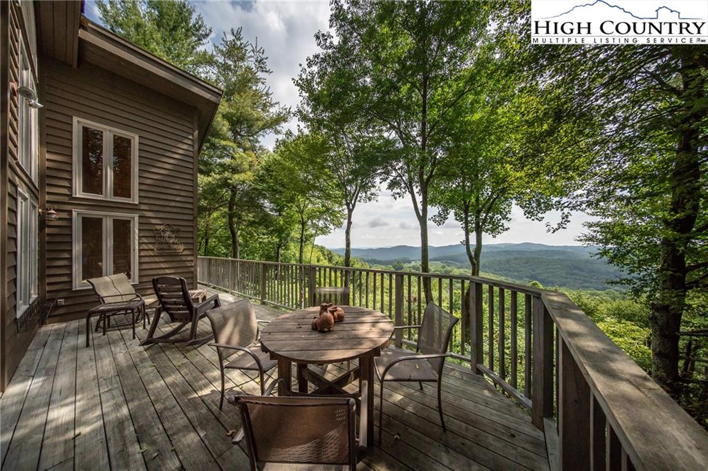 MLS 223142 219 Forest Park Drive, Blowing Rock, NC 28605