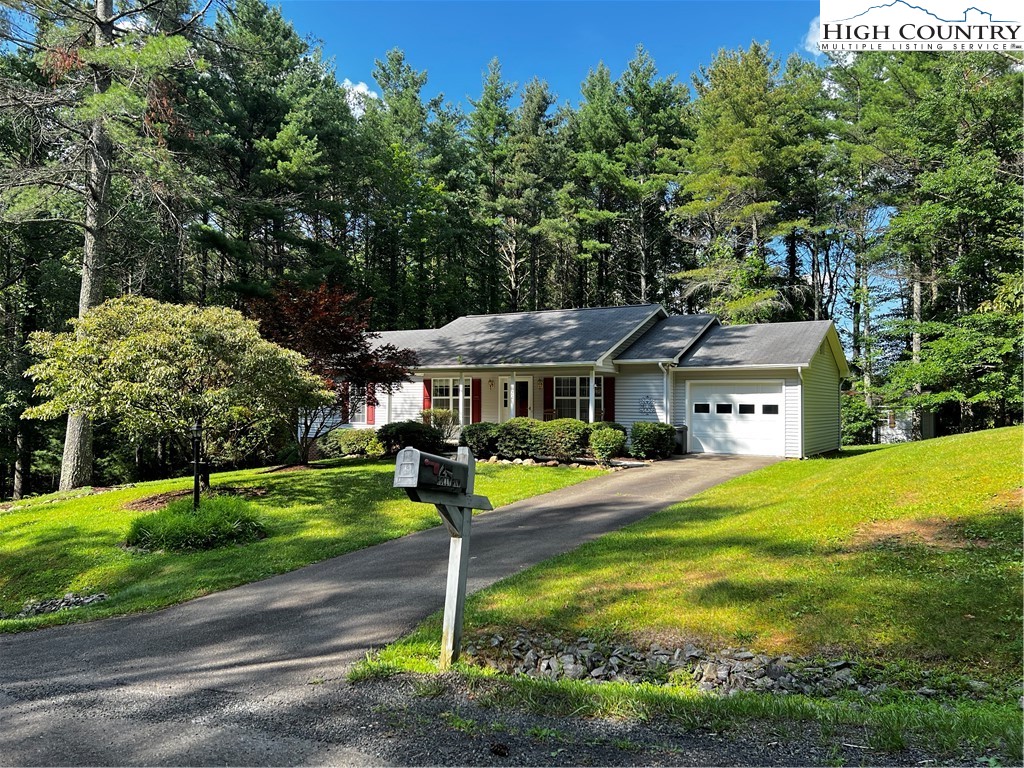 22 Holly Run