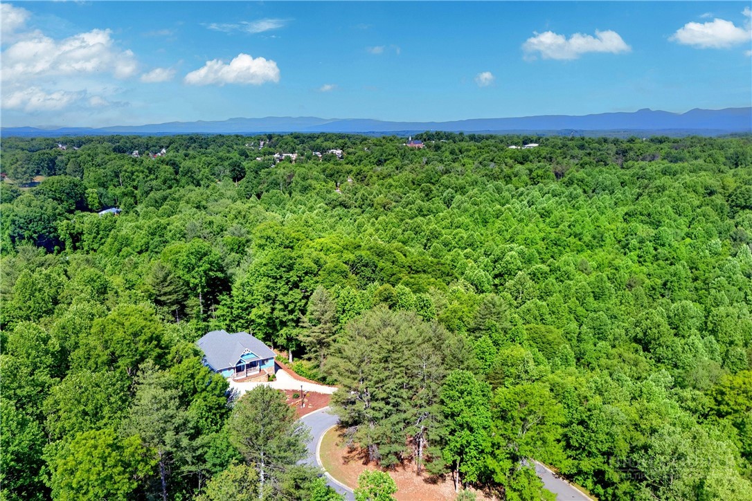 225 Henry's Glen Drive