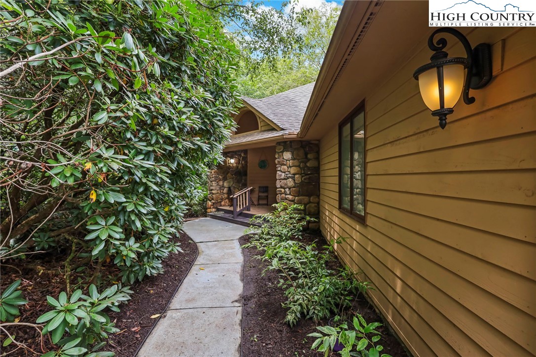 233 Dugger Drive