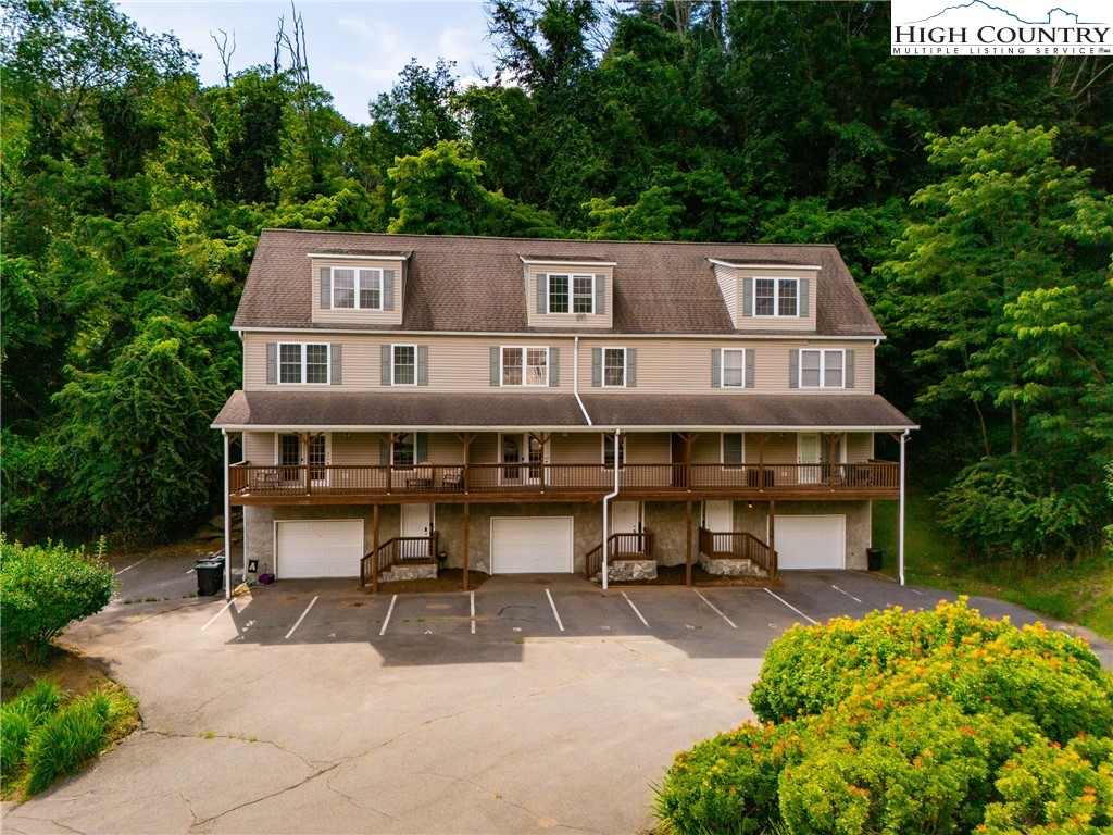 233 Ridge View Drive B