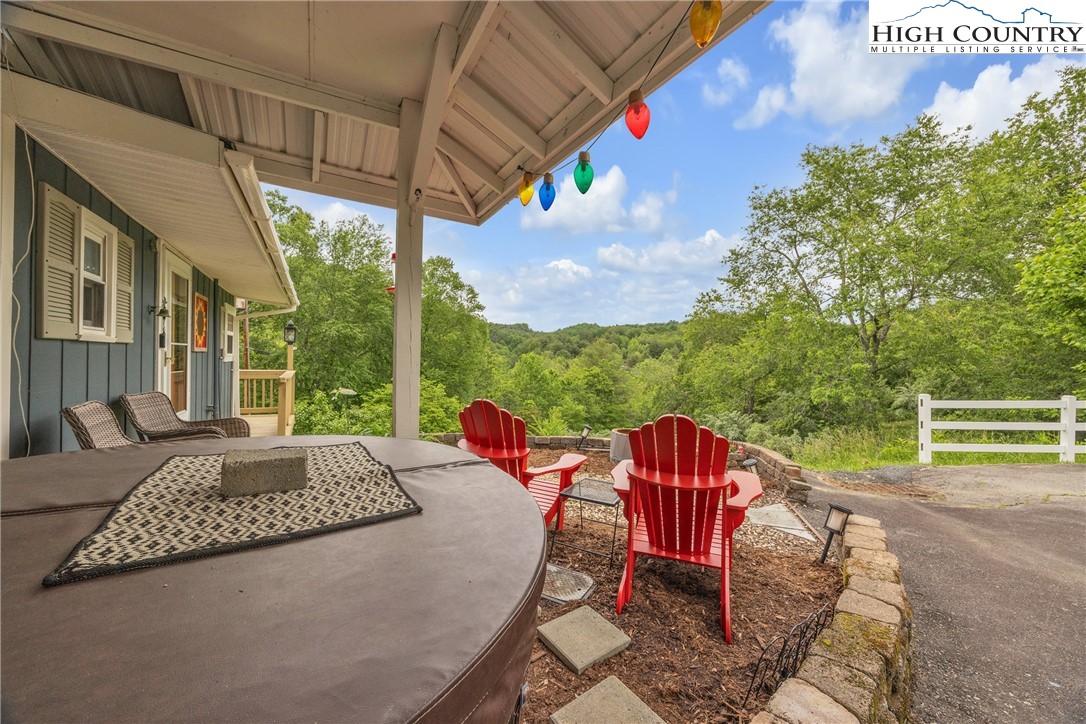242 Ladd Parsons Road