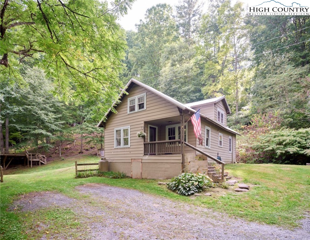 245 Tom Laws Lane