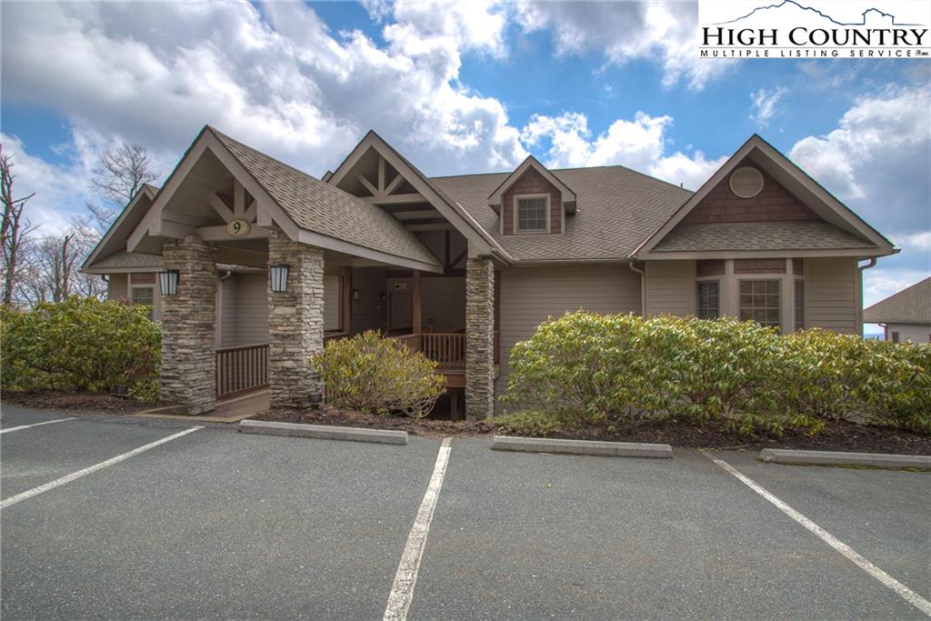 MLS 221109 248 Windy Knoll Drive 9D, Sugar Mountain, NC 28604
