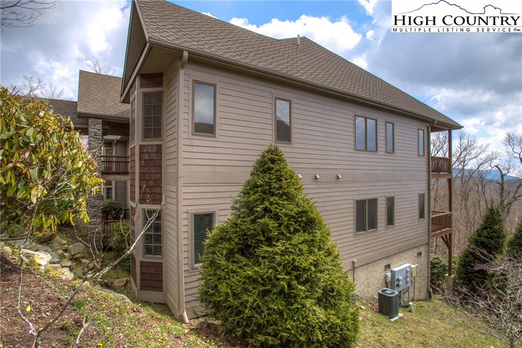 MLS 221109 248 Windy Knoll Drive 9D, Sugar Mountain, NC 28604