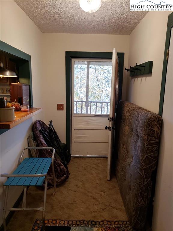 MLS 226762 2557 Falls Road, Elk Creek, VA 24326