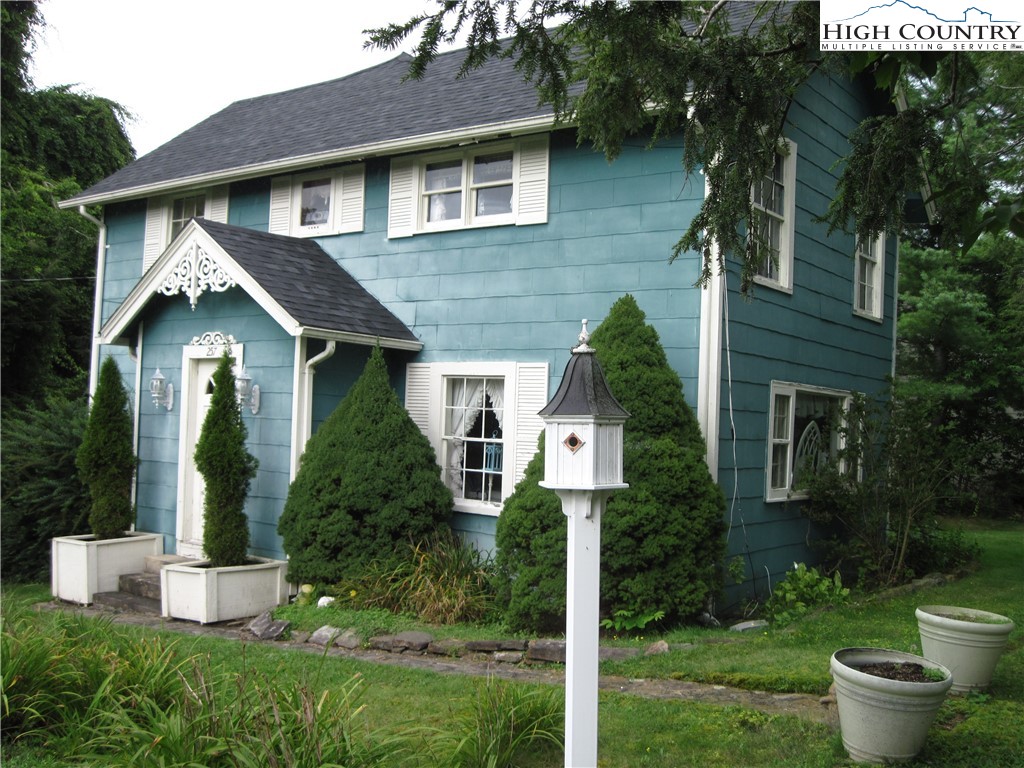 257 BANNER RD
