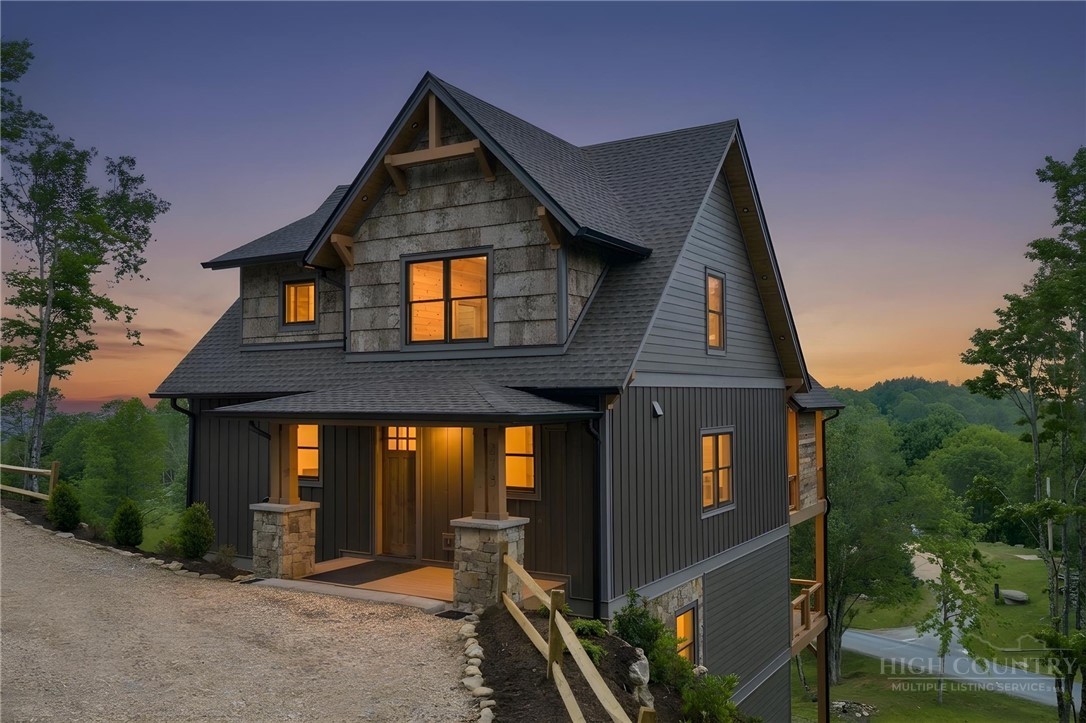 275 Vineyard Trail