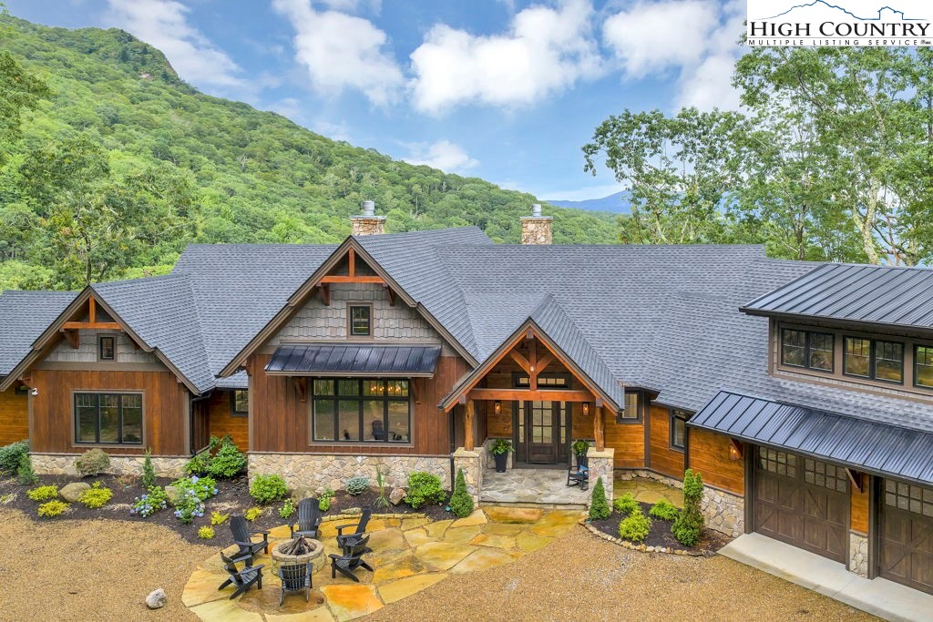 281 Lodge Woods Trail