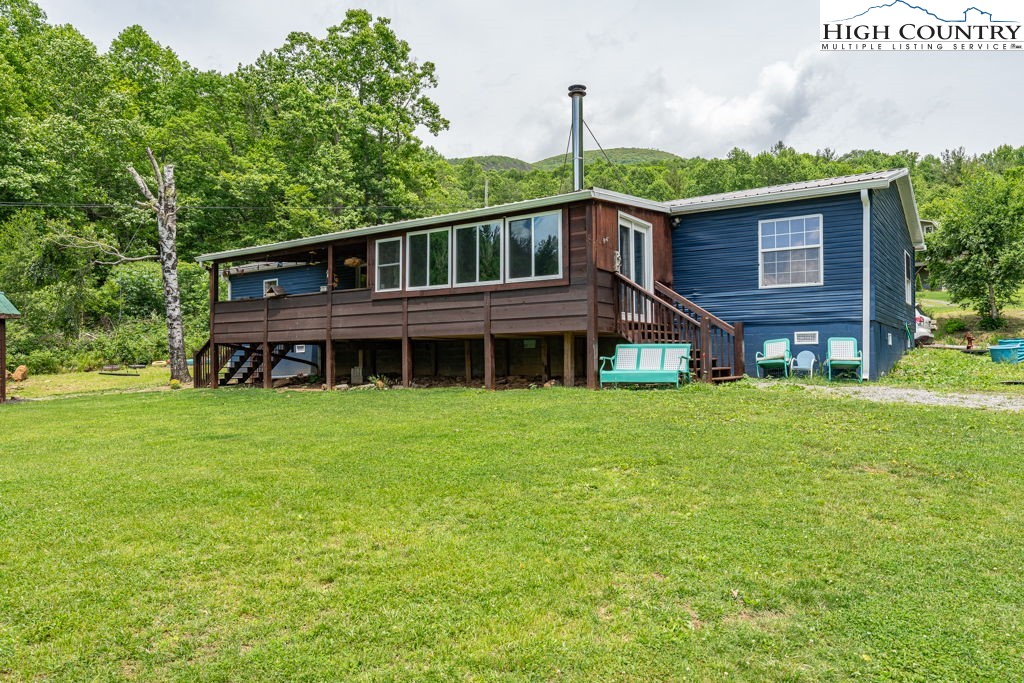 285 Roaring Fork Road