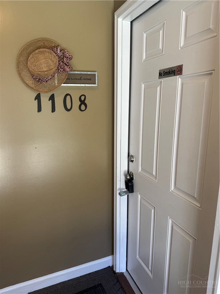 301 Pinnacle Inn Road 1108