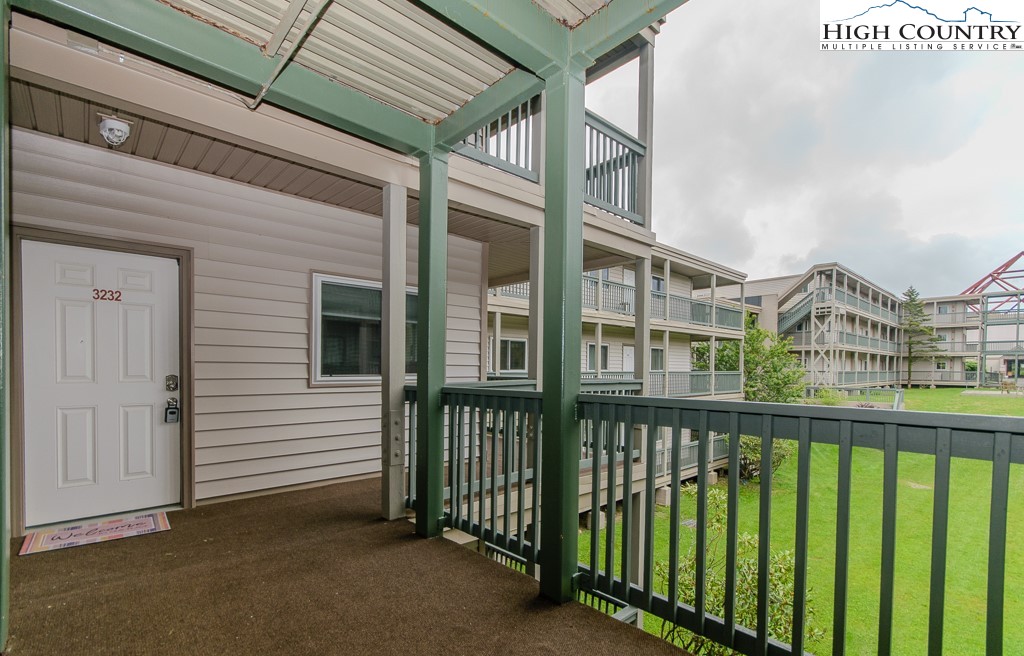 301 Pinnacle Inn Road 3232