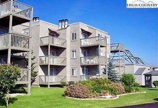 301 Pinnacle Inn Road 4114