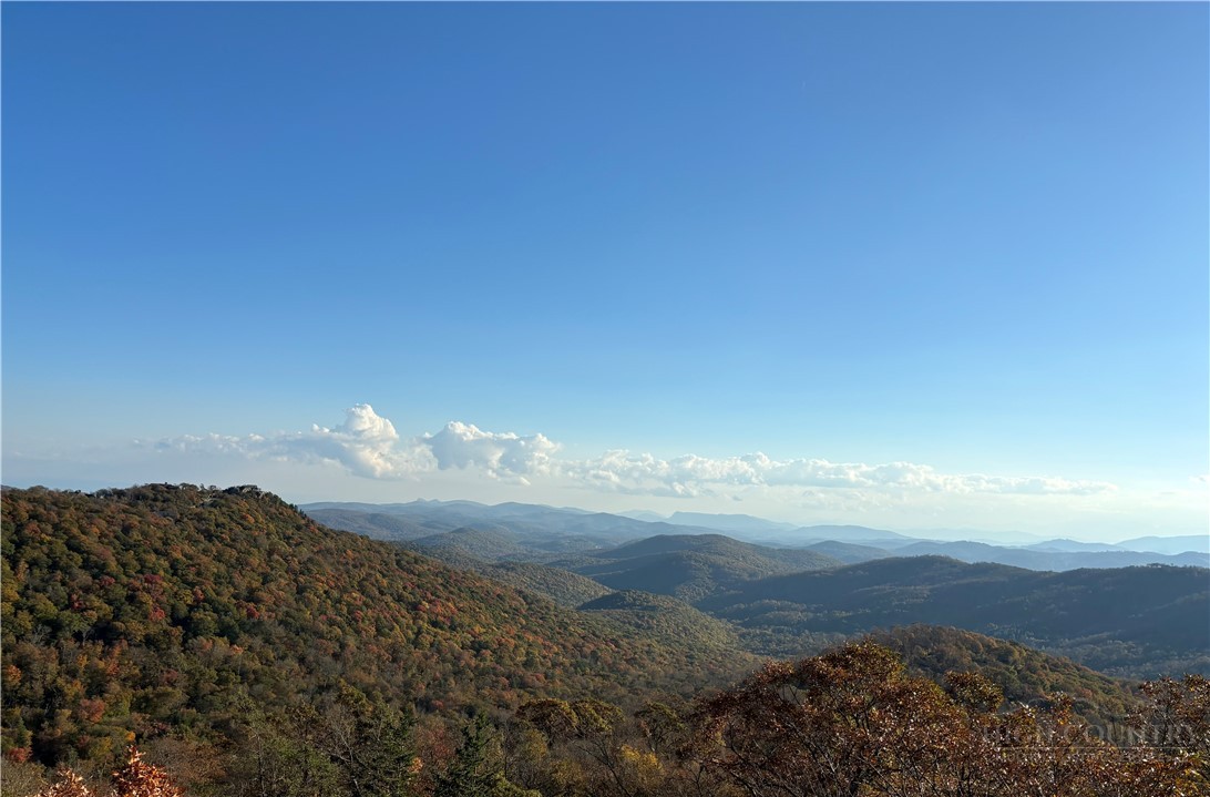 303 Sugar Top Drive 2202
