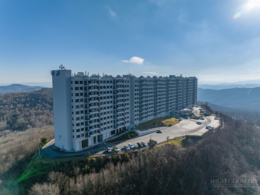 303 Sugar Top Drive 2205