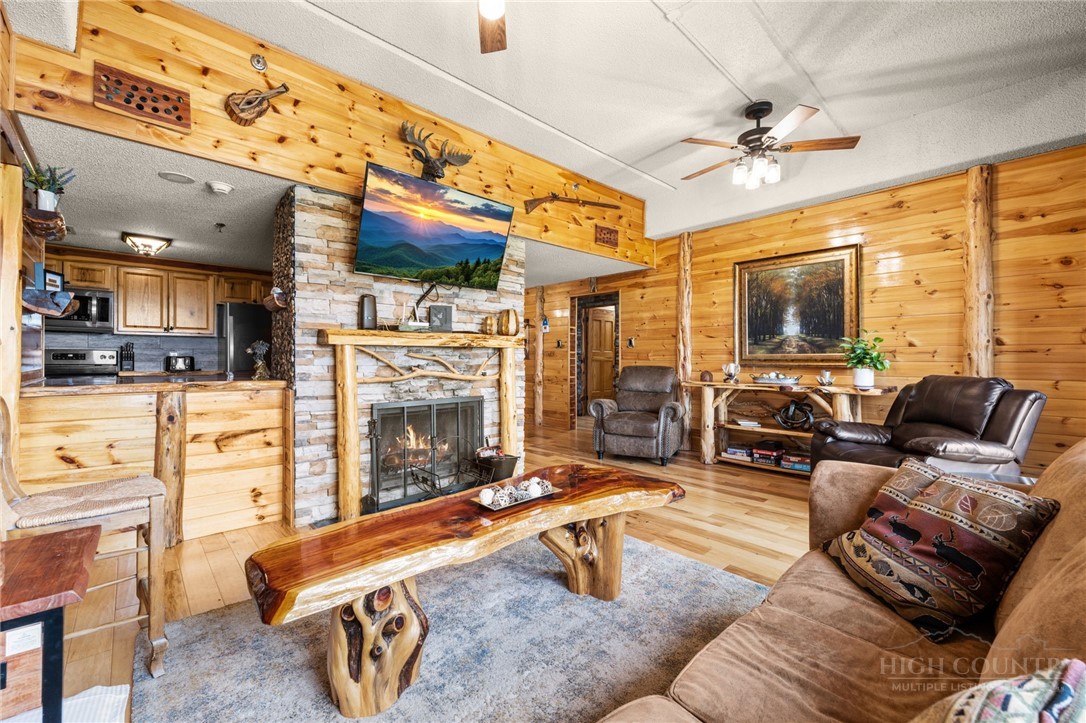 303 Sugar Top Drive 2511