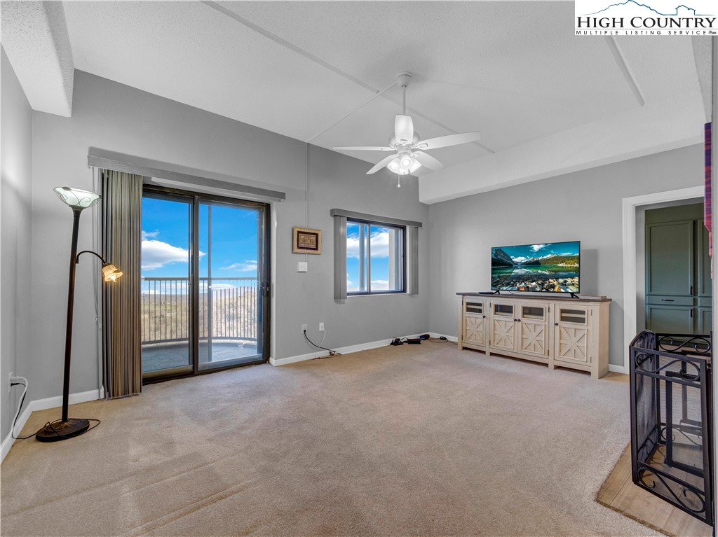 303 Sugar Top Drive 2714