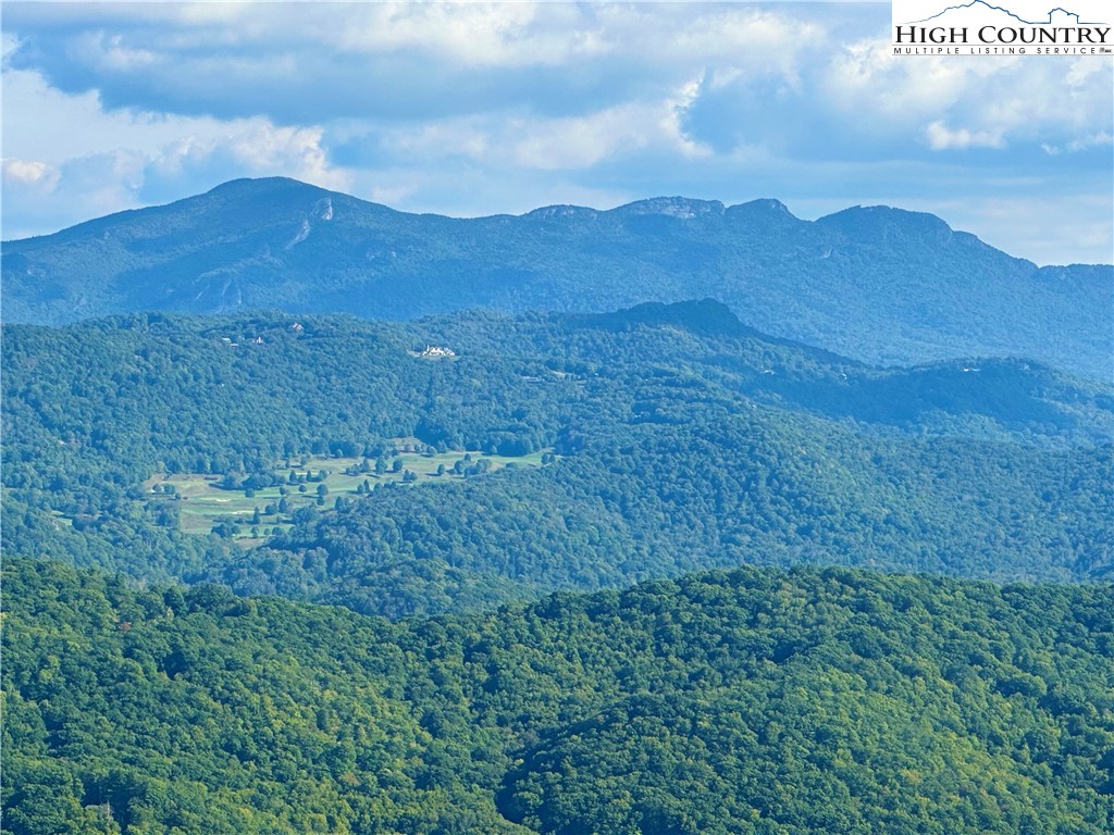 303 Sugar Top Drive 2716