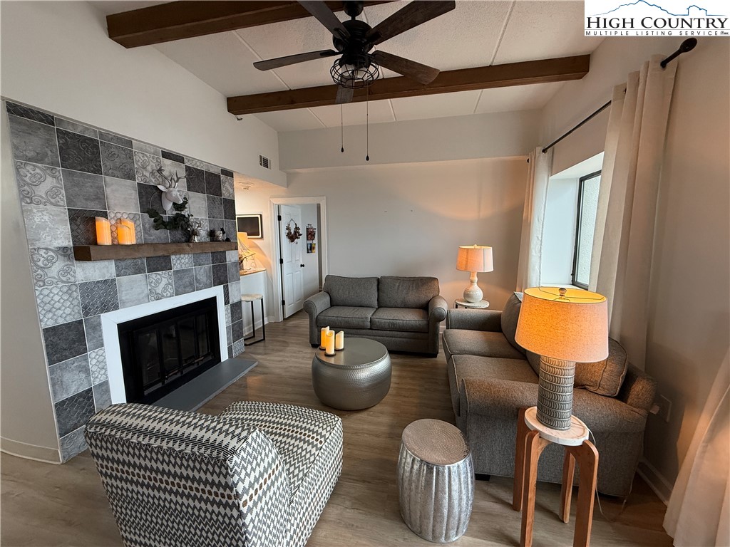 303 Sugar Top Drive 3-3325