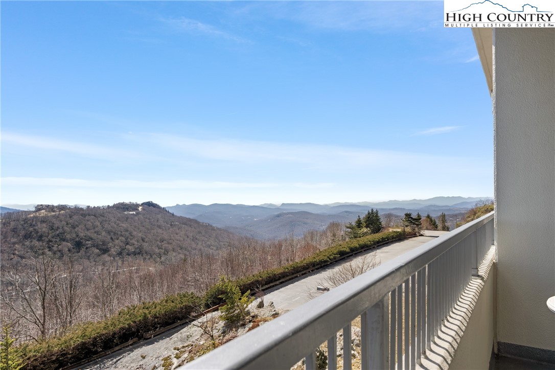 303 Sugar Top Drive 3128