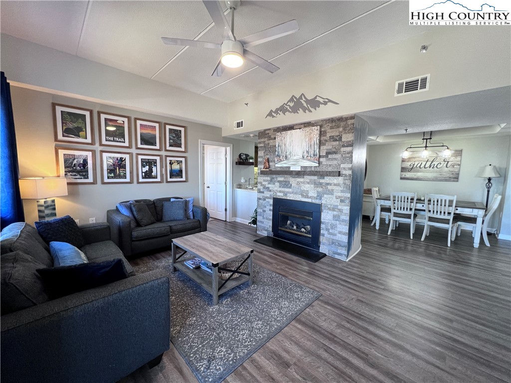 303 Sugar Top Drive 3827