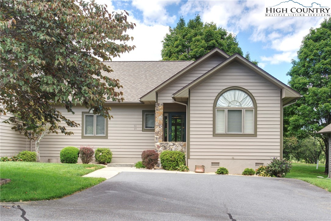 311 E Landing Drive E4