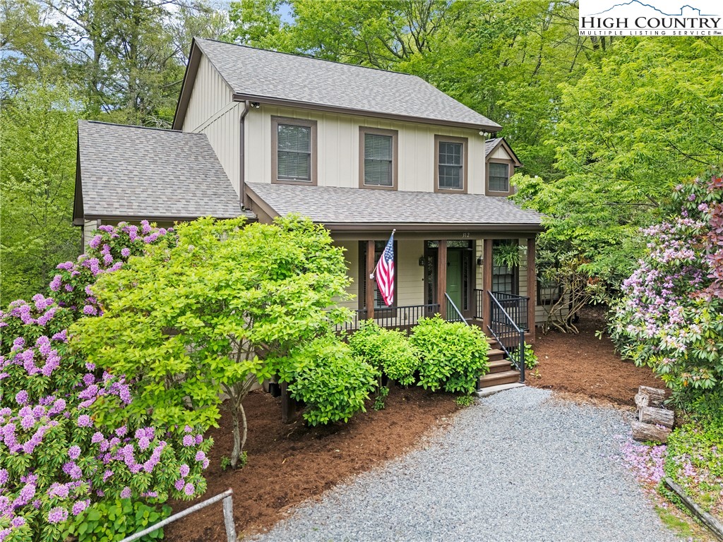 312 Heritage Lane