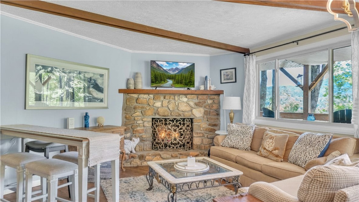 315 Timber Ridge Road E14