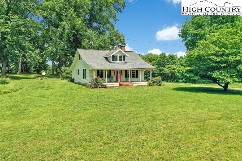 MLS 232481 323 Johnson Creek Road, Ararat, VA 24053
