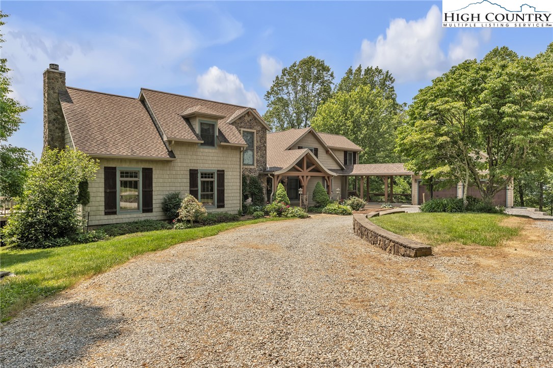 323 Rumpoles Way