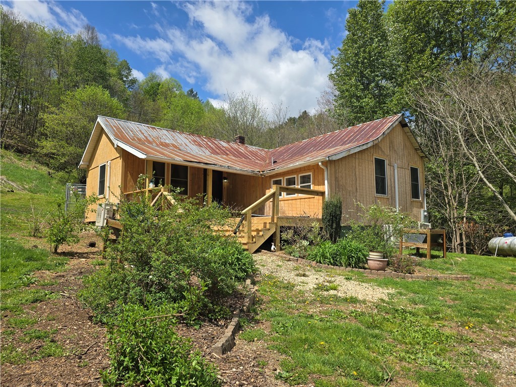 325 Sawyers Road