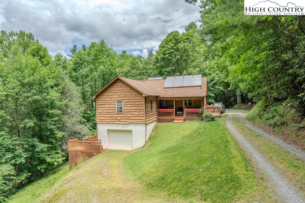 327 Mountain Flower Road
