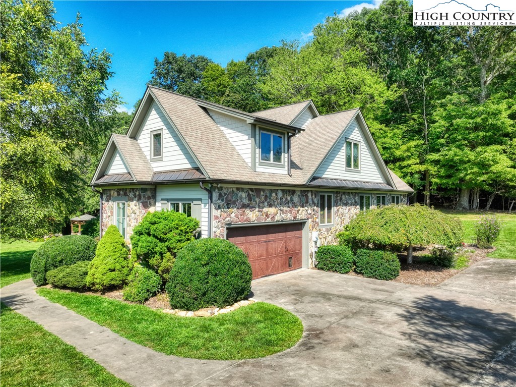 330 Crain Branch Lane