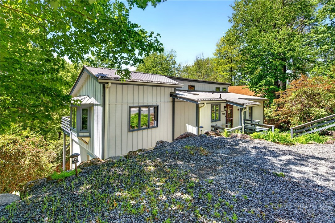 334 Harbor Lake Road