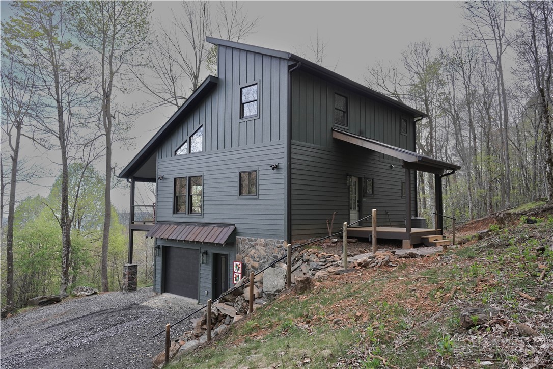 336 Maple Tree Lane