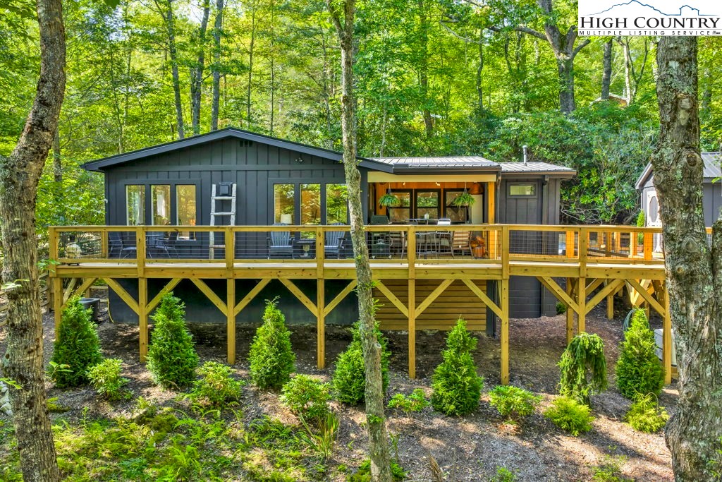 339 Oak Hills Road