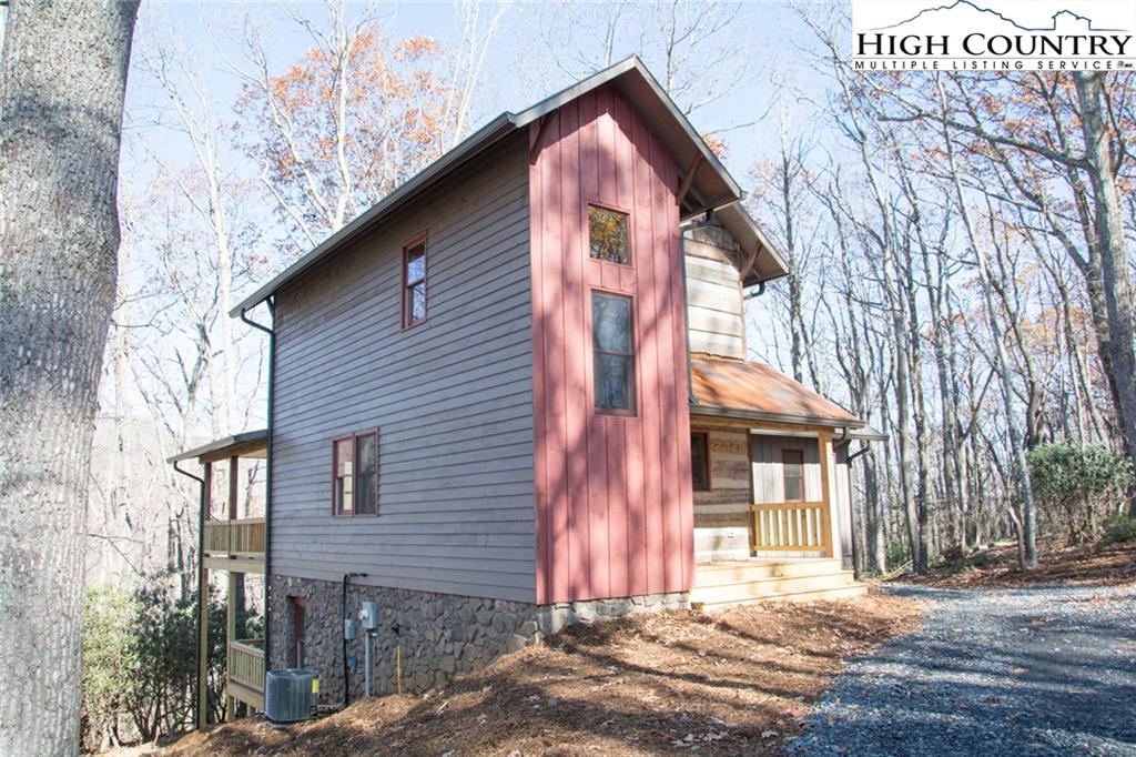 MLS 218252 351 Laurel Mountain Estates Drive, Todd, NC 28684