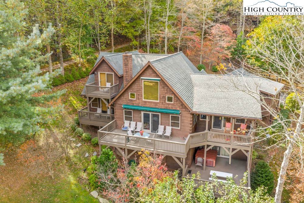 365 Little River Road